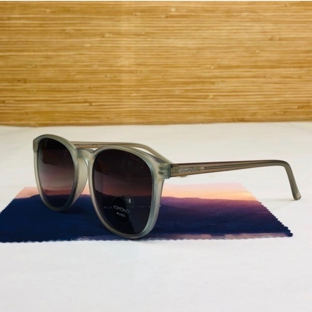 NWT Komono Urkel Heaven Blue Sunglasses UV400 Acetate w/ Case - Picture 4 of 11